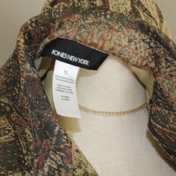 100% Silk Jones New York Top - Picture 5 of 5